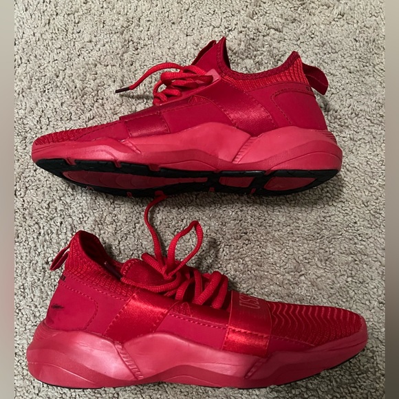 Shoes - Picture 3 of 5